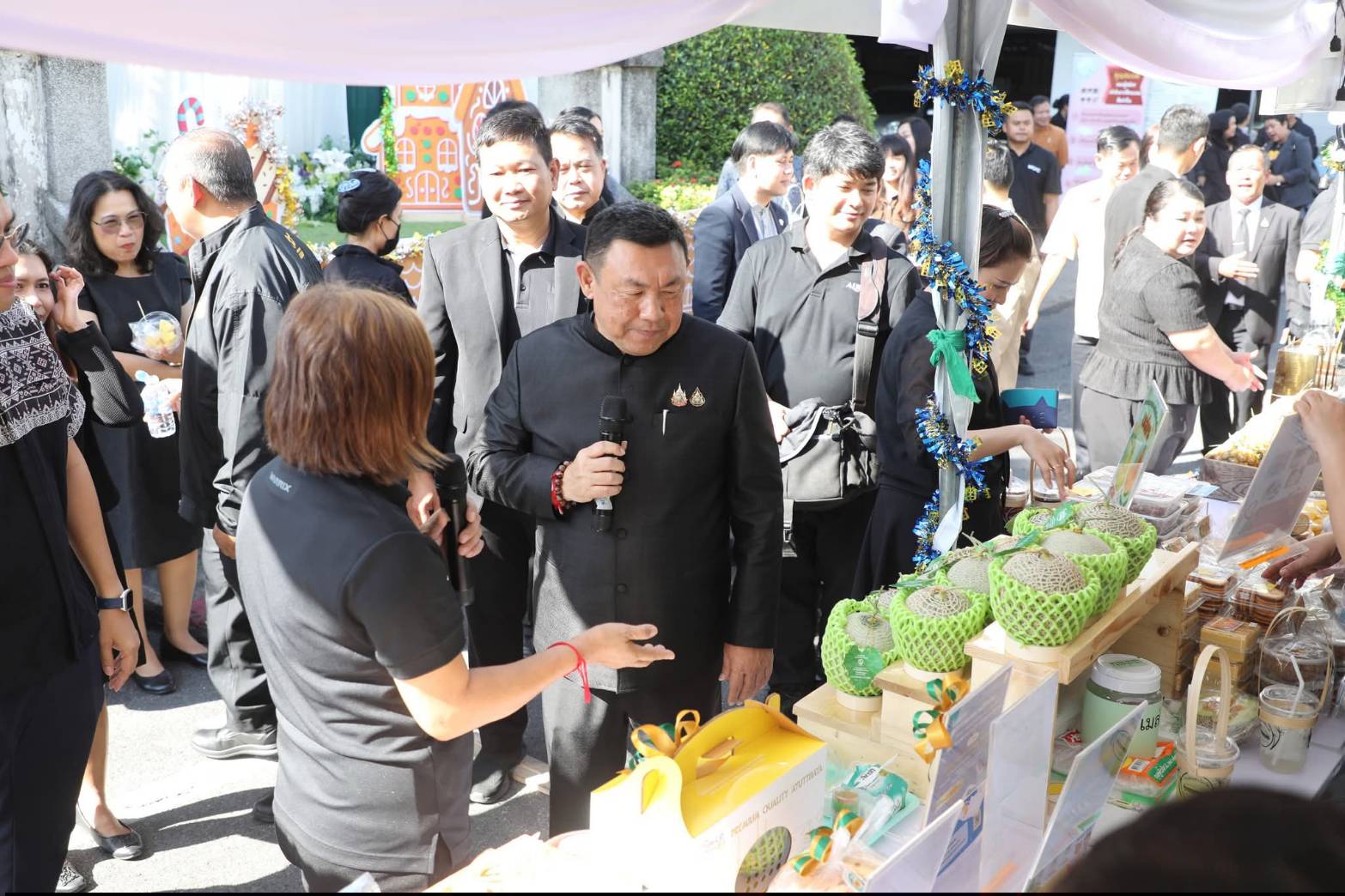 title - ส.ป.ก. เดินหน้าส่งเสริมรายได้เกษตรกร จัดงาน “ส่งความสุขปีใหม่ มอบให้เกษตรกรในเขตปฏิรูปที่ดิน” ทั่วประเทศ  ณ สำนักงานการปฏิรูปที่ดินเพื่อเกษตรกรรม ถนน ราชดำเนินนอก